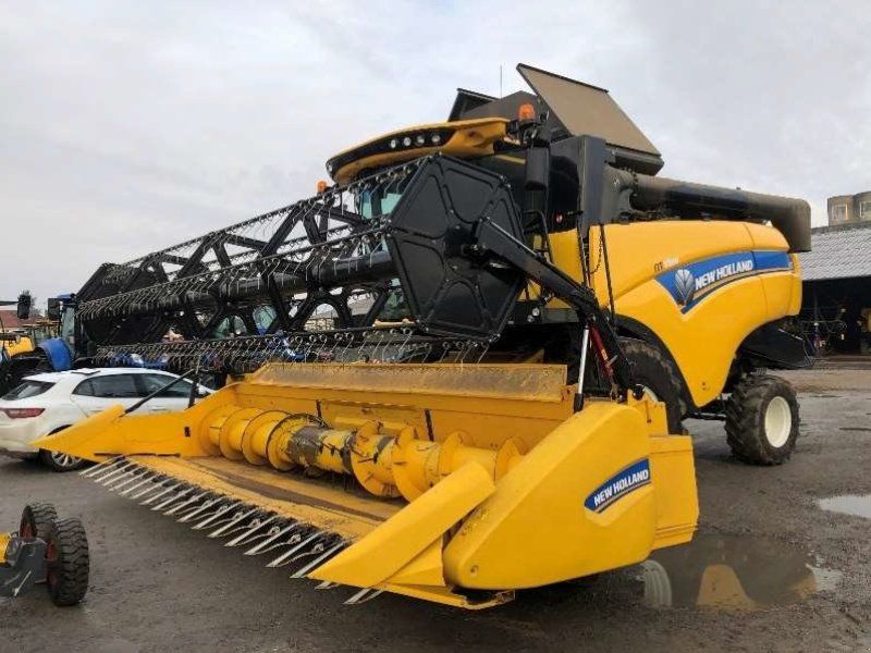 New Holland CX5.90