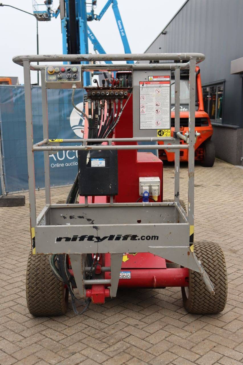 Niftylift HR12 NDE Articulated Boom Lift Electric+Diesel 12.2m 2004