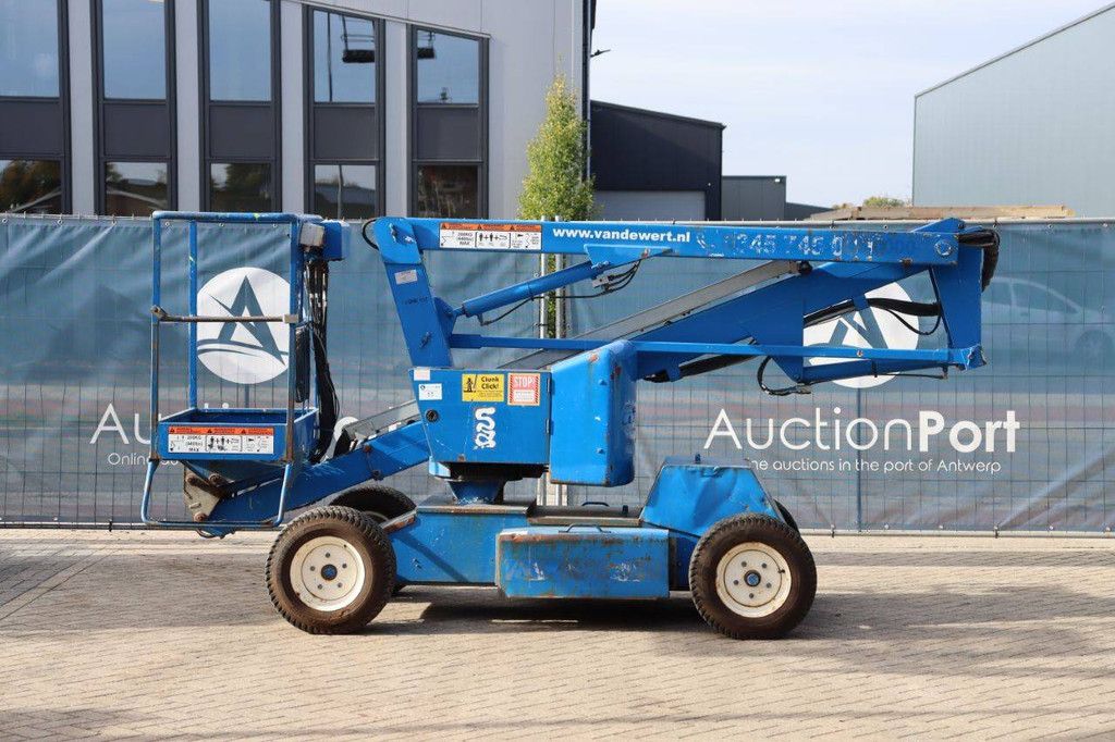 Knikarmhoogwerker Niftylift HR12 NDE Elektrisch+Diesel 12.2m 2011