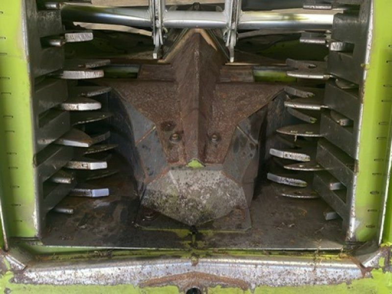 Claas Orbis 900