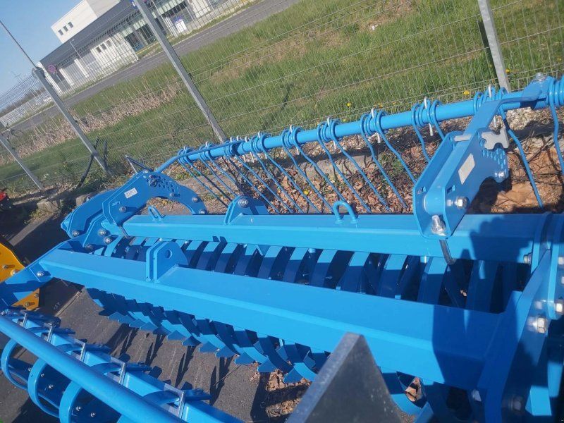 Lemken Rubin 12/300 U