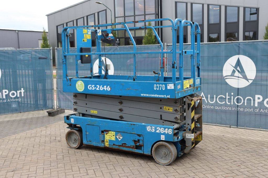 Scissor lift Genie GS-2646 Electric 10m 2014