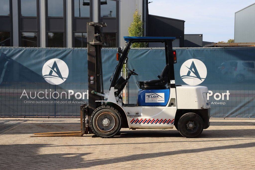 Forklift Mitsubishi FD30 Diesel 3000kg 3.6m 1995