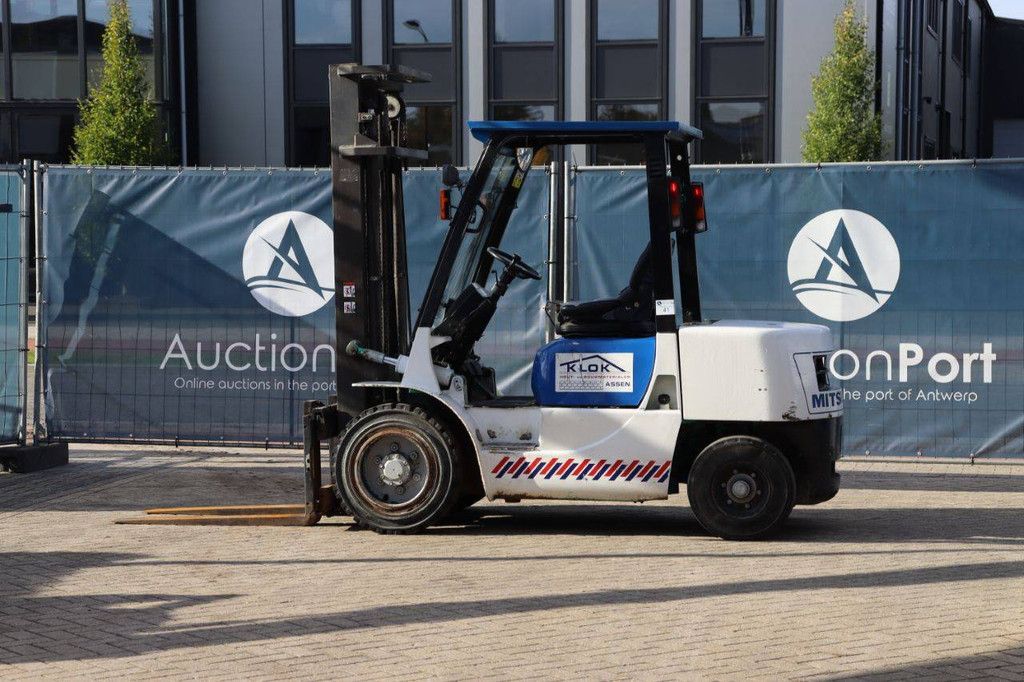 Forklift Mitsubishi FD30 Diesel 3000kg 3.6m 1995