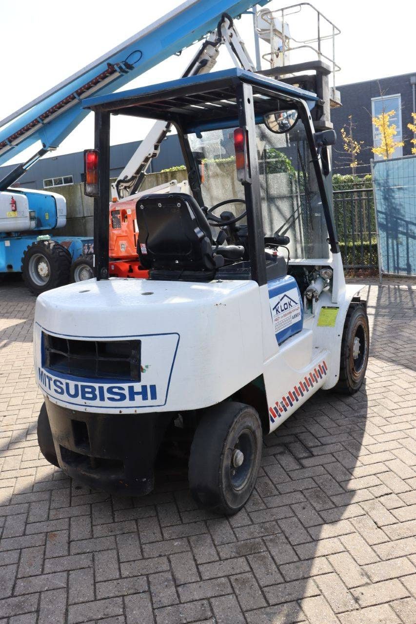 Forklift Mitsubishi FD30 Diesel 3000kg 3.6m 1995