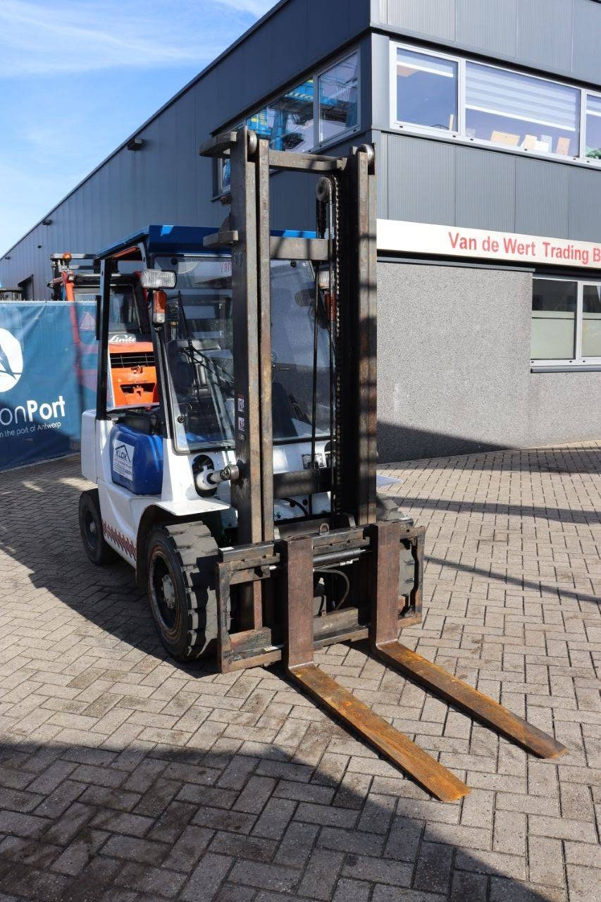 Forklift Mitsubishi FD30 Diesel 3000kg 3.6m 1995
