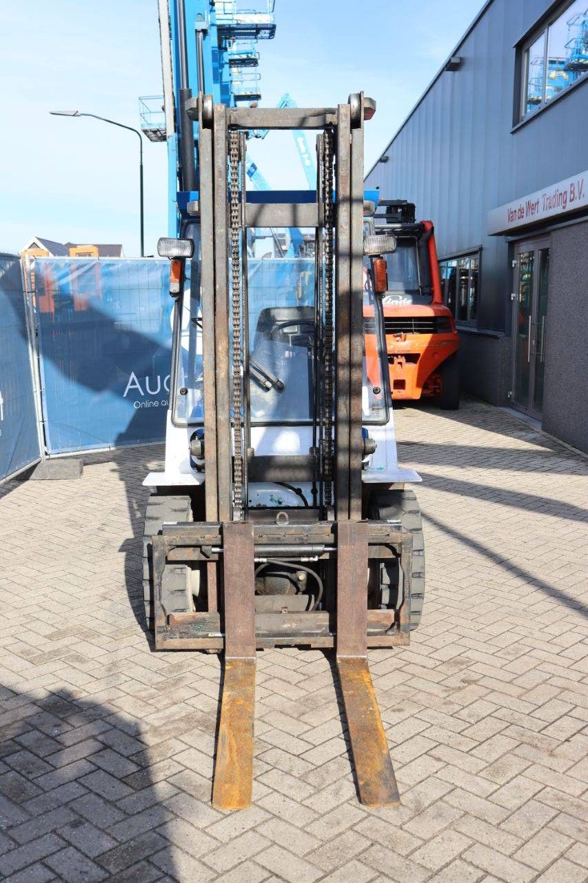 Forklift Mitsubishi FD30 Diesel 3000kg 3.6m 1995