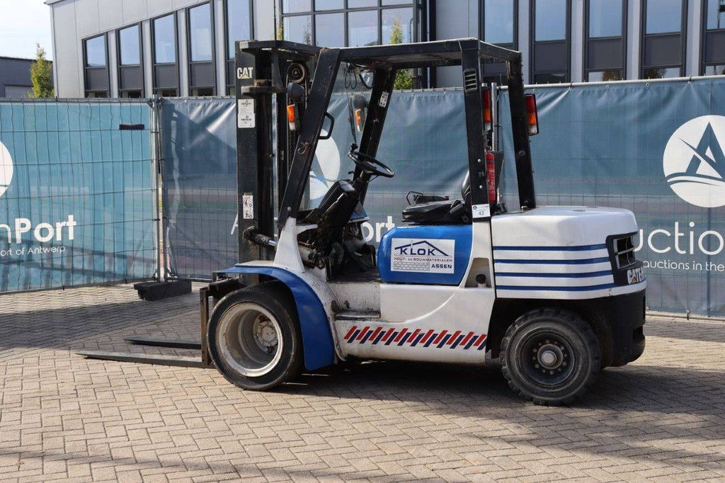 Caterpillar DP30 Diesel Forklift 3000kg 3.3m 1995