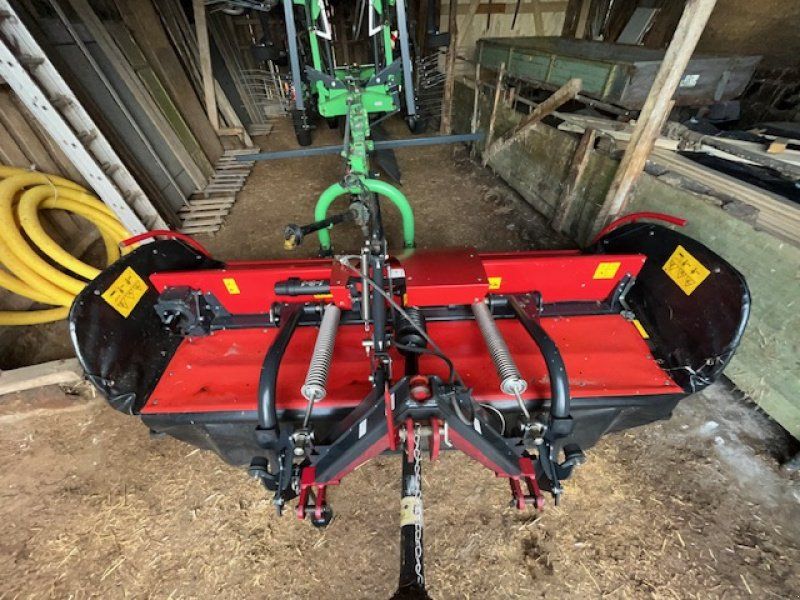 Vicon Extra 332 F