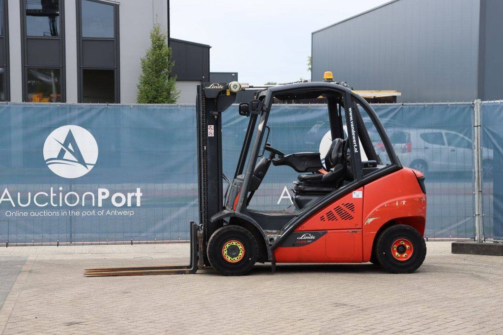Linde H25D-02 Diesel Forklift 2500kg 4.8m 2017