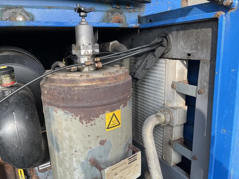 Atlas Copco XAHS 186 DD - N