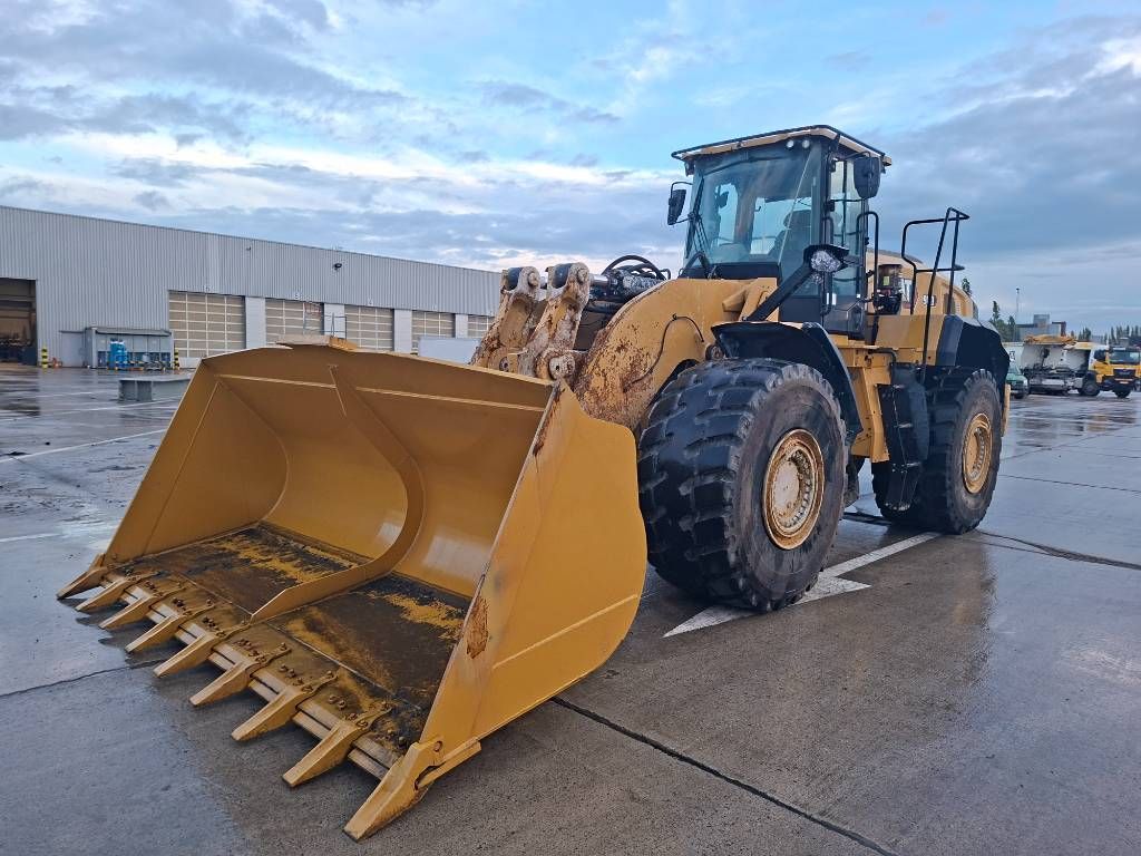 CAT 980