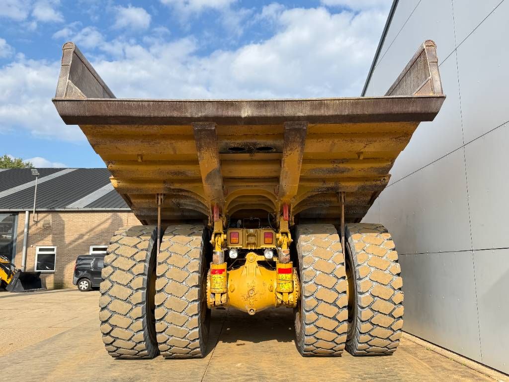 CAT 775F - German Machine / Auto Greasing