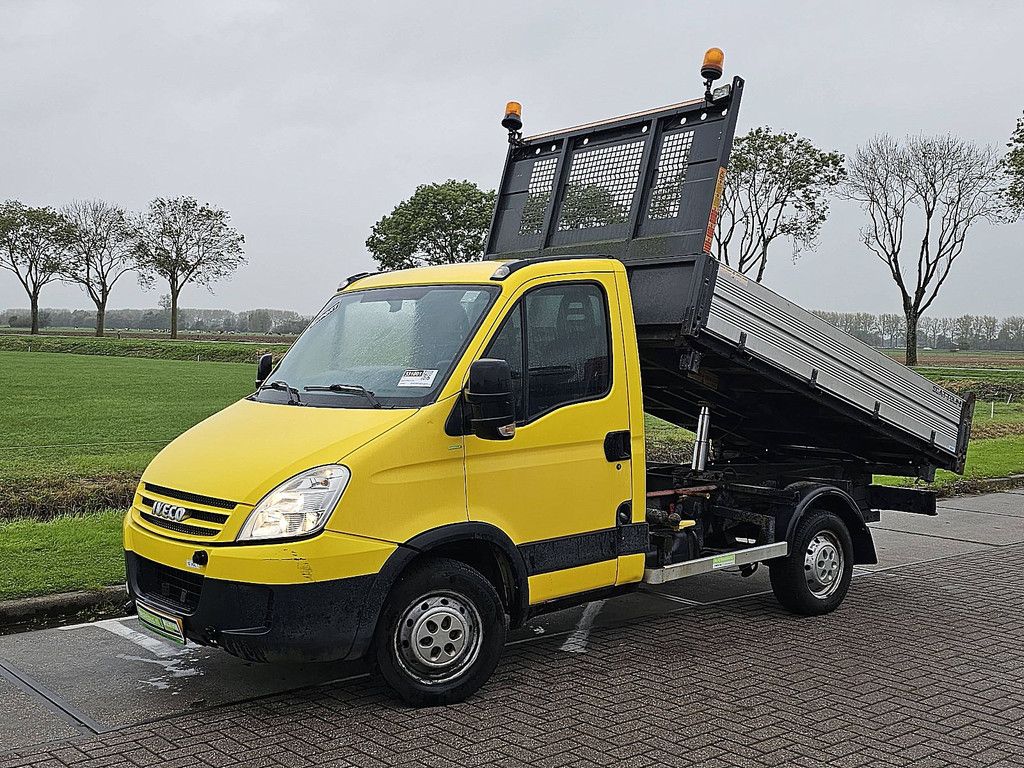 IVECO DAILY 29 L kipper 3-zijdig
