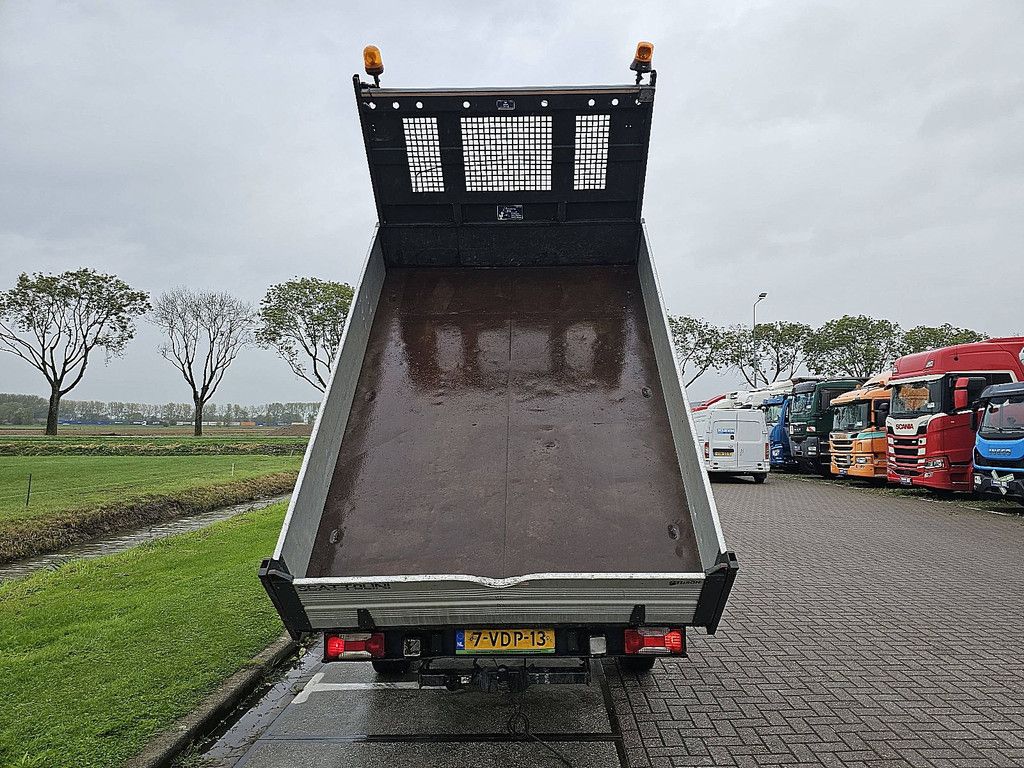 IVECO DAILY 29 L kipper 3-zijdig