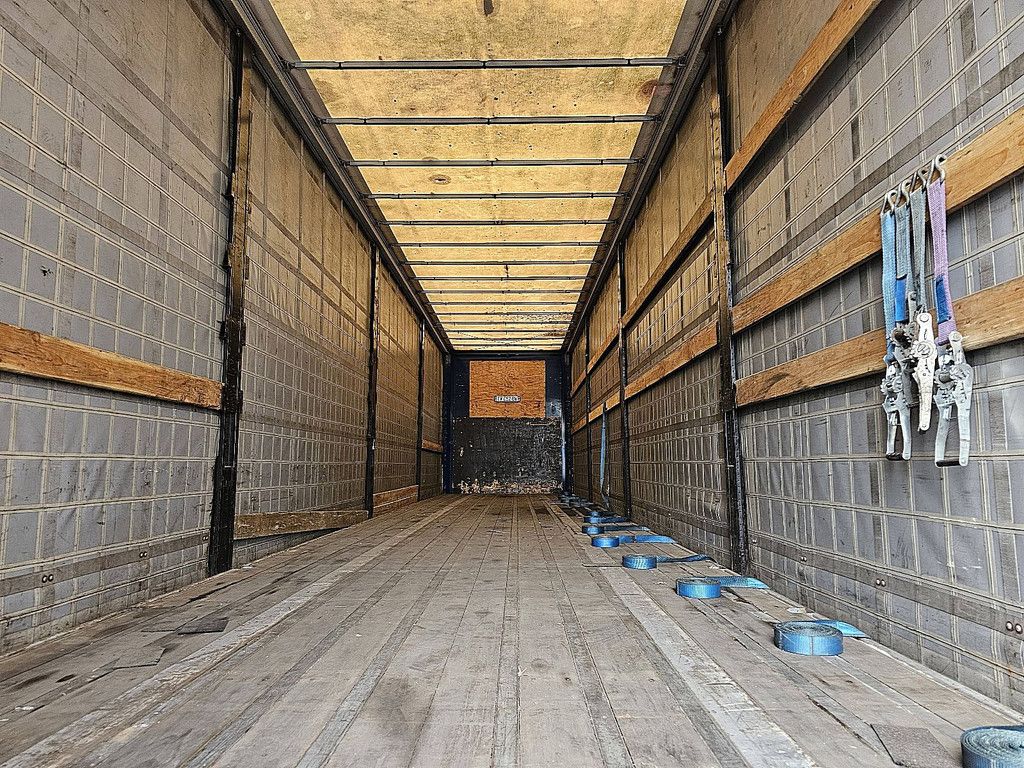 LECI TRAILER SREM
