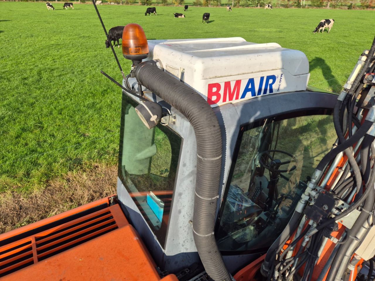 Atlas 150 W met Draaikantel connector en Giekvering