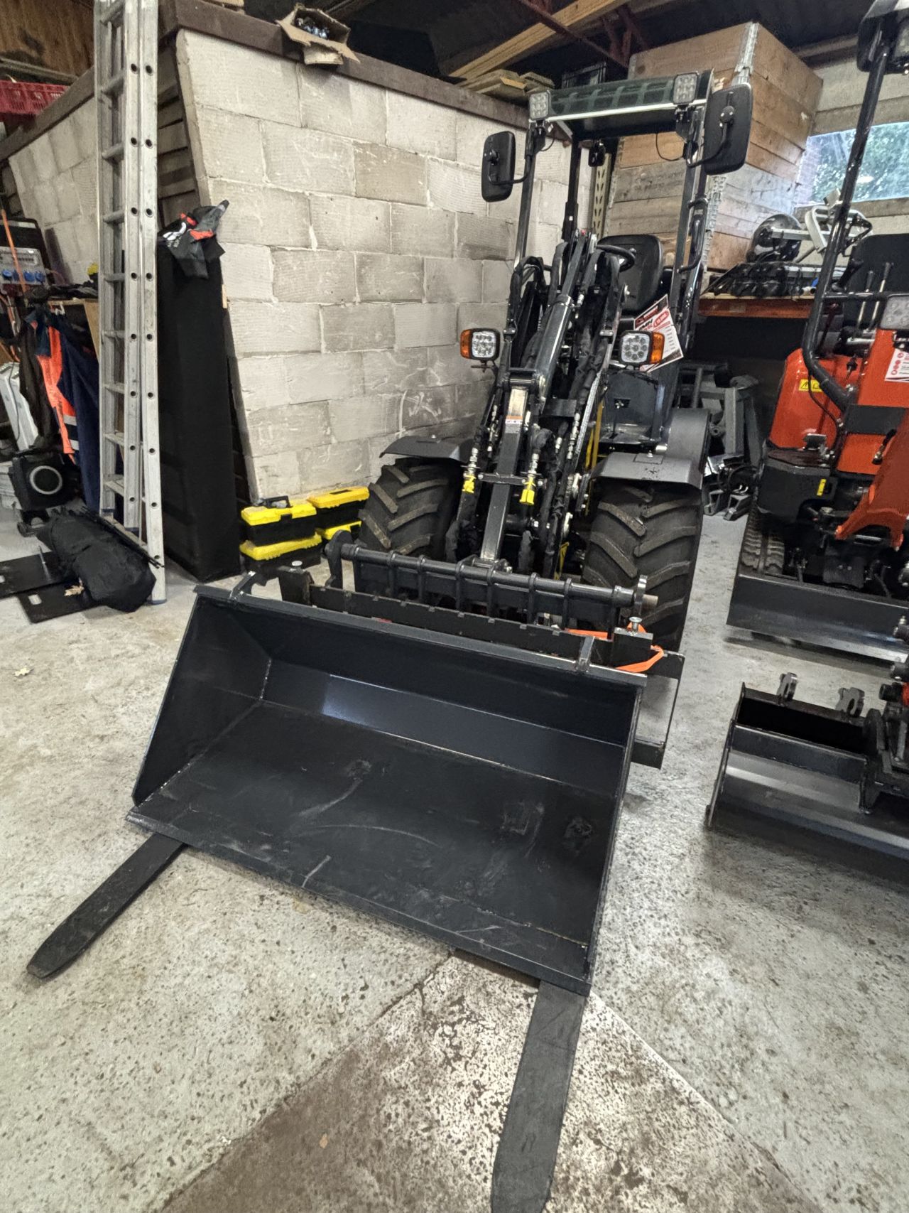 JMH Minishovel Kubota 1105