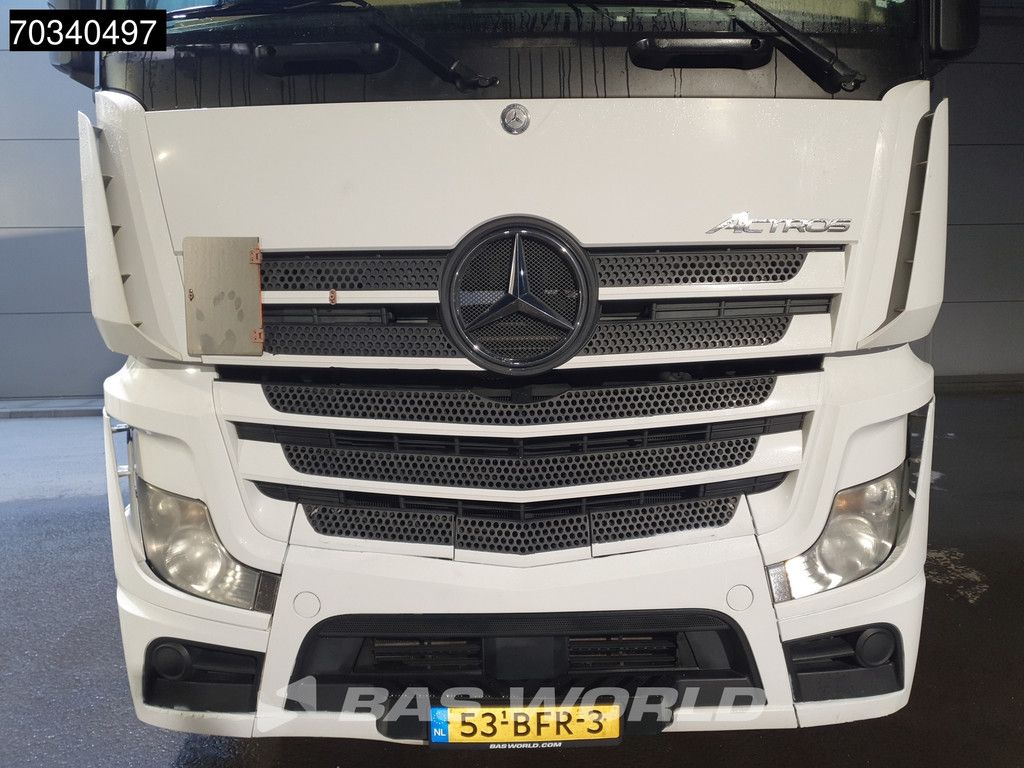 Mercedes Actros 1942 4X2 Mega StreamSpace NL 2xTanks Hebesattel