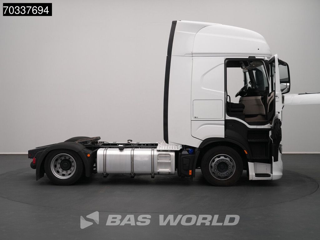 Iveco S-Way 460 4X2 Mega 2x Tanks Standklima Navi ACC