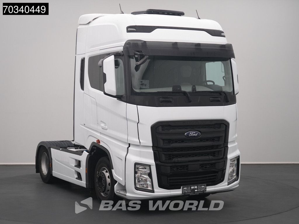 Ford F-Max 500 4X2 Retarder 2xTanks Standklima Navi ACC