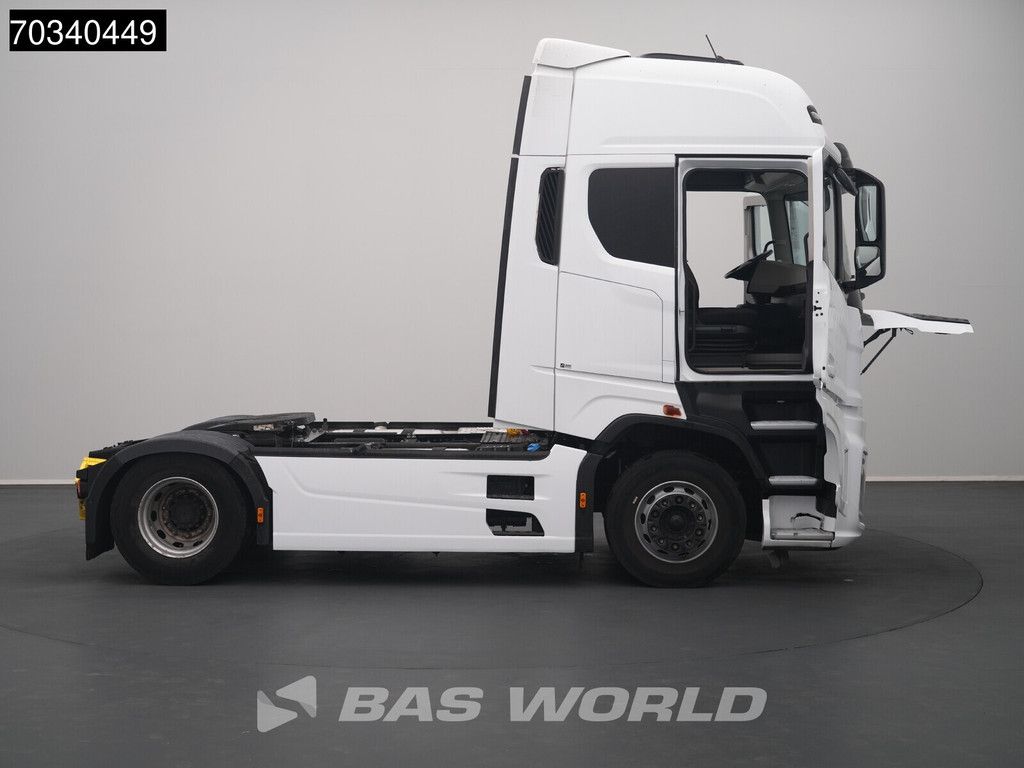 Ford F-Max 500 4X2 Retarder 2xTanks Standklima Navi ACC