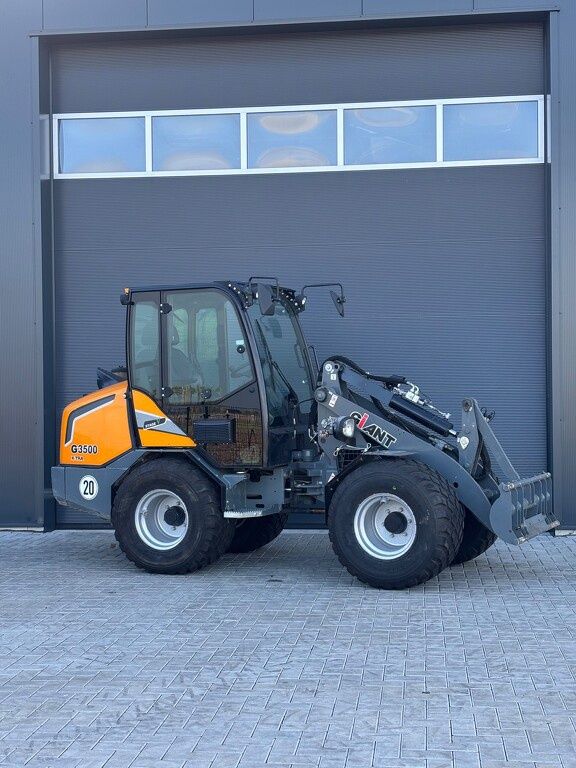 Giant G3500
