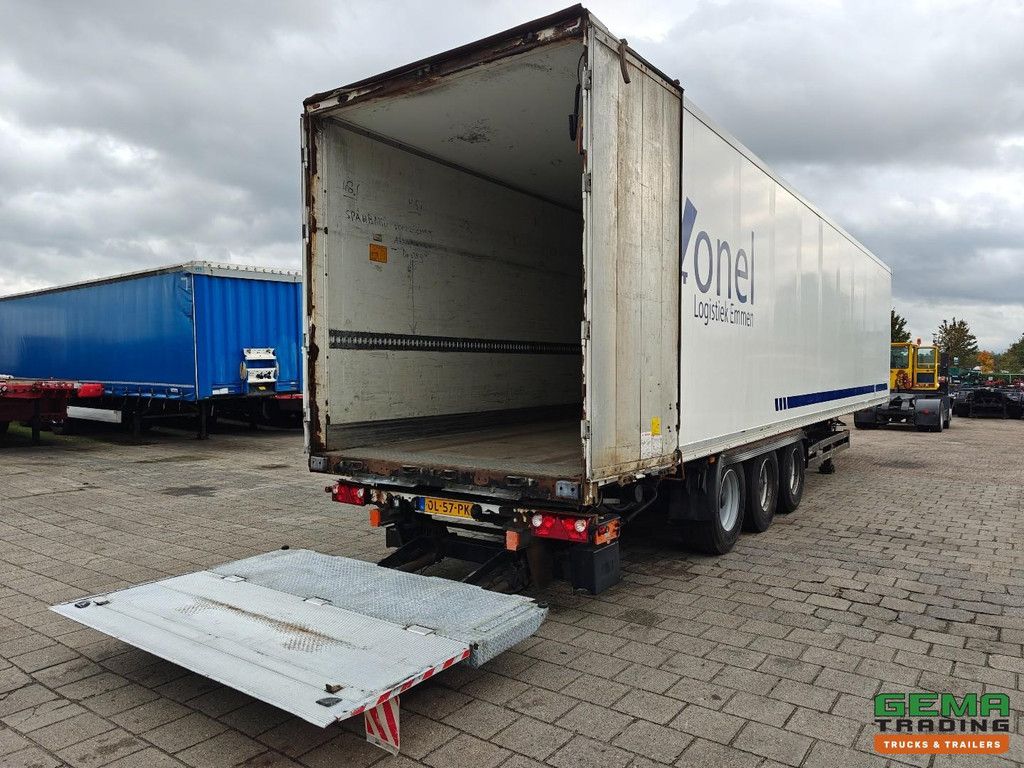 Kögel S24 Closed Box 13.6m - Tail Lift 2000kg - Valx Axles - Drum Brakes