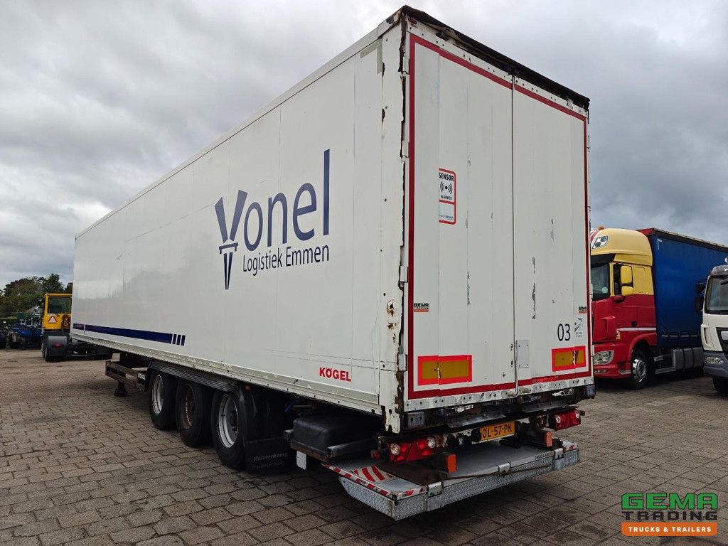 Kögel S24 Closed Box 13.6m - Tail Lift 2000kg - Valx Axles - Drum Brakes