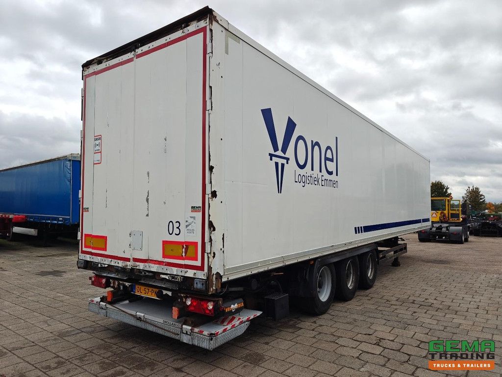 Kögel S24 Closed Box 13.6m - Tail Lift 2000kg - Valx Axles - Drum Brakes