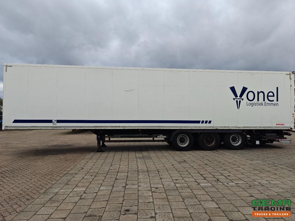 Kögel S24 Closed Box 13.6m - Tail Lift 2000kg - Valx Axles - Drum Brakes