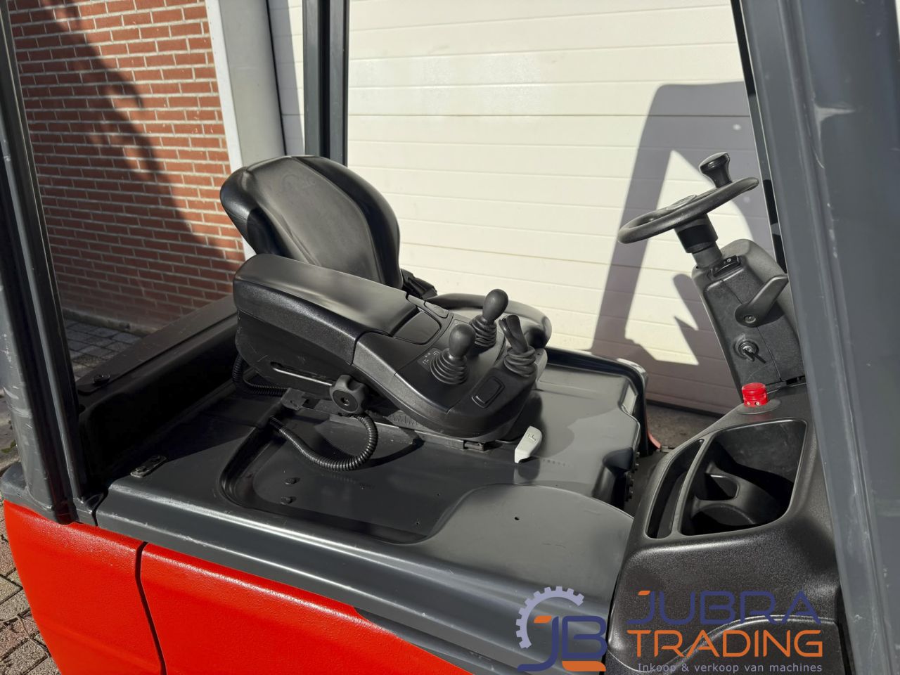 Linde E20L-02 Electric Forklift | 2017 | 5686H | 2T | ±3M
