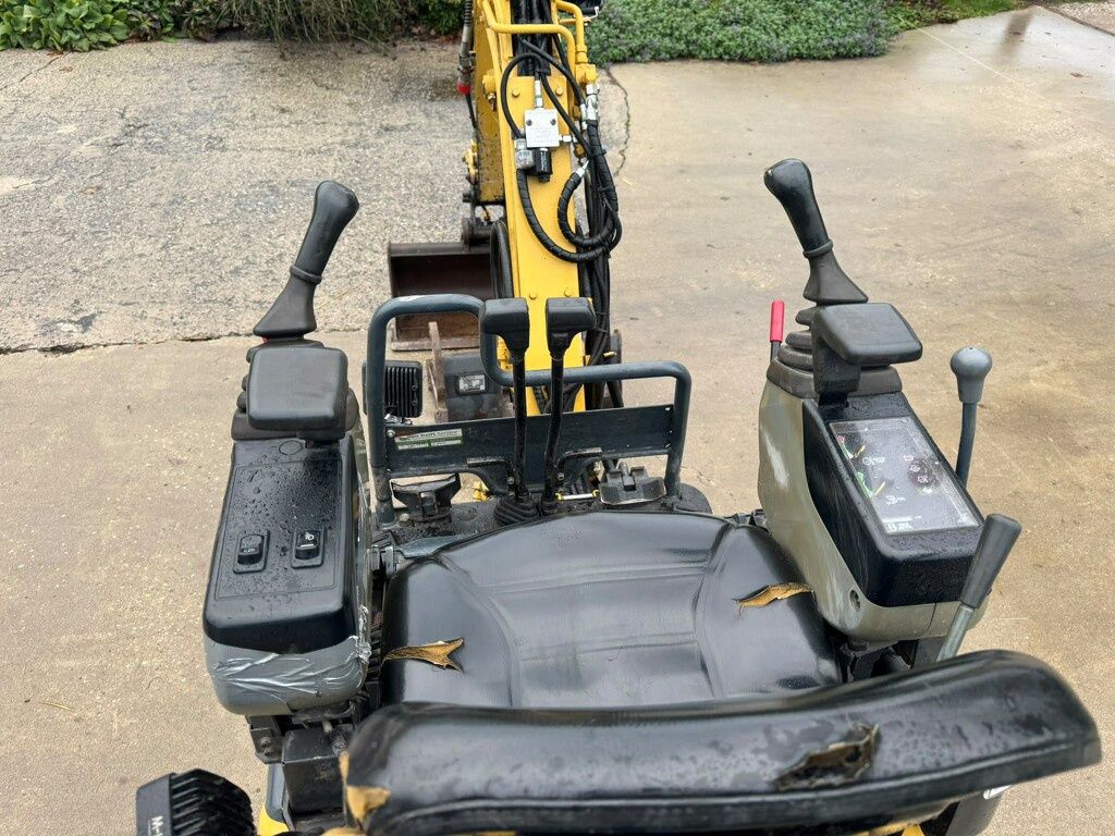 New Holland E9SR Minigraver | Hydr. snelwissel | 3 bakken