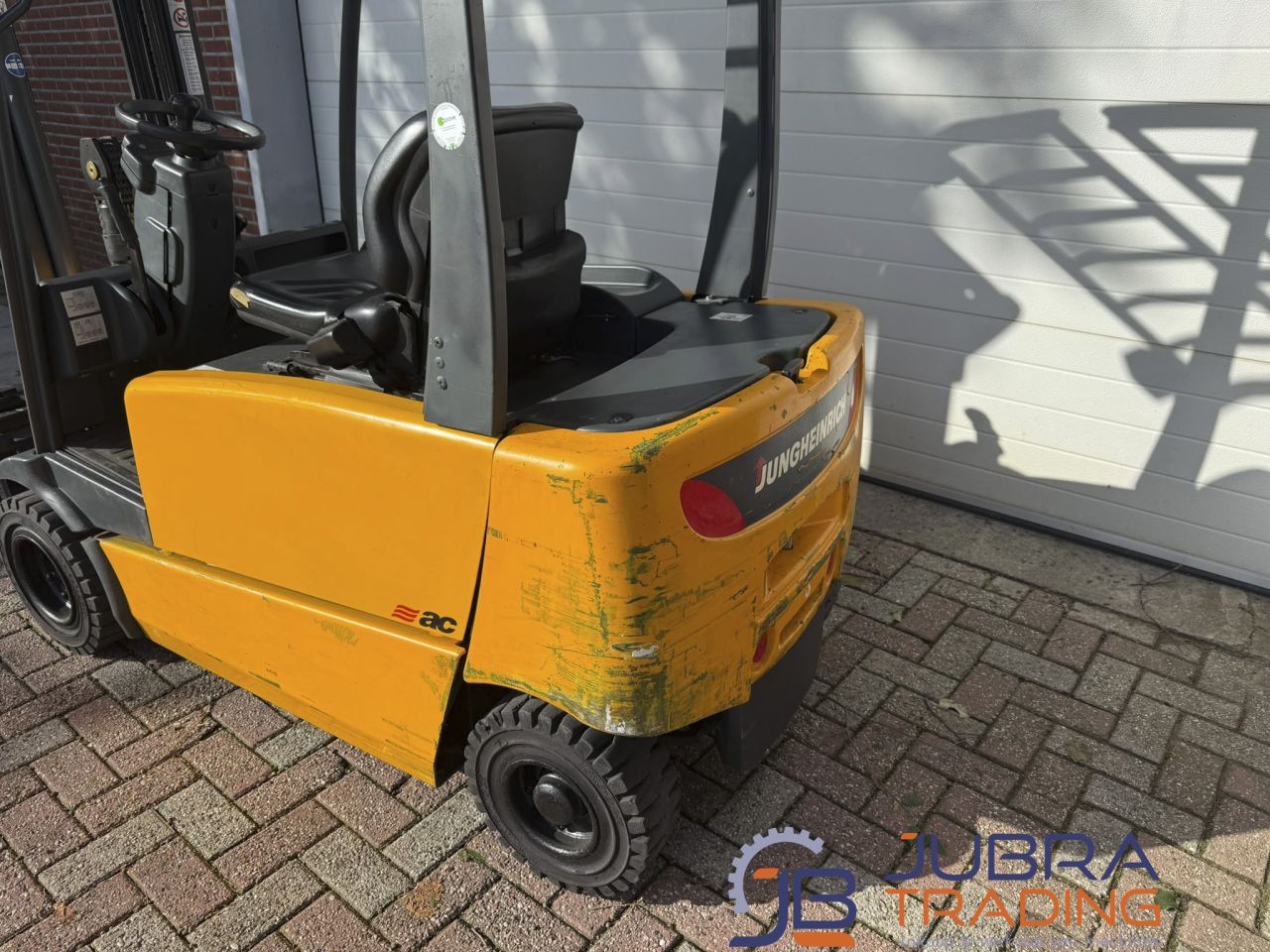 Jungheinrich EFG320 Electric Forklift | 2005 | 4387H | 2.0T | 4.