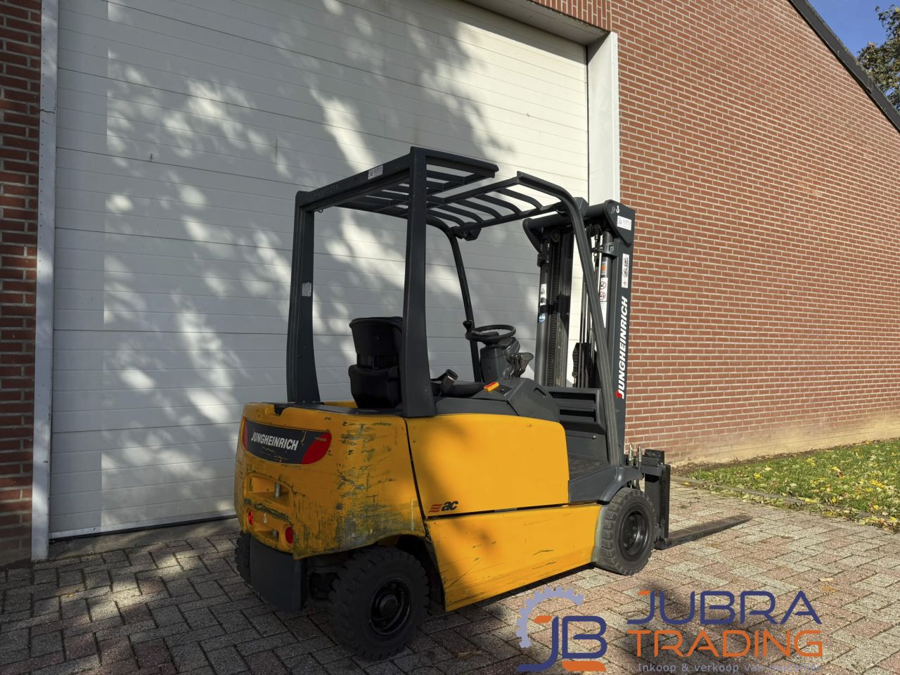 Jungheinrich EFG320 Electric Forklift | 2005 | 4387H | 2.0T | 4.