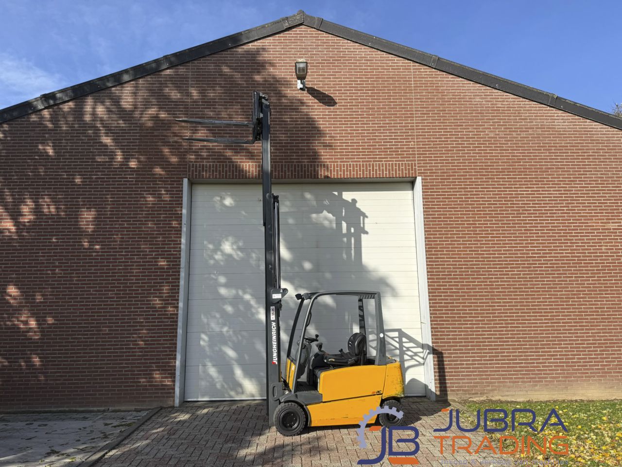 Jungheinrich EFG320 Electric Forklift | 2005 | 4387H | 2.0T | 4.