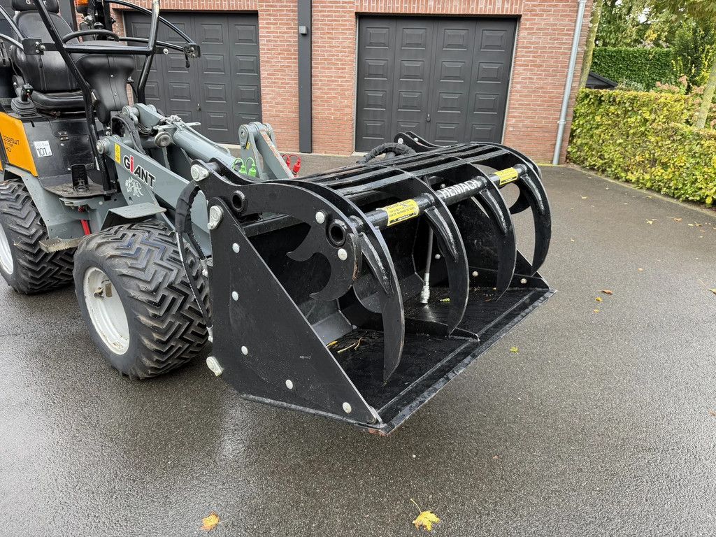 Giant Silage grijper Puinbak met bovenklem, Pelikaanbak, Volumebak, Hoogkiepbak, Balenklem en Mestklem