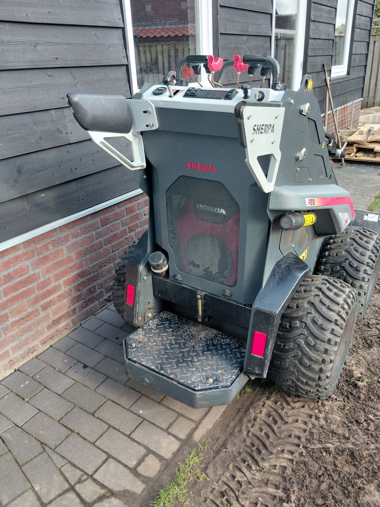 Sherpa Z40 ( Bj 2023 ) Demo / 70 uur ! Skidster / Giant / Honda