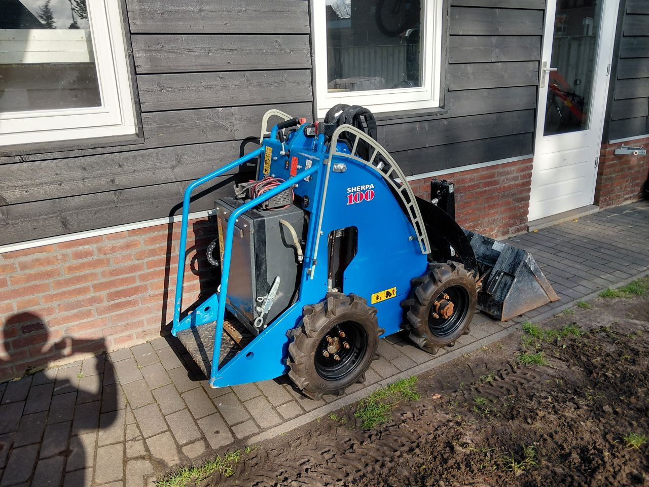 Sherpa 100 ECO ( Bj 2025 ) 143 uur ! Giant / Skidster / Electro