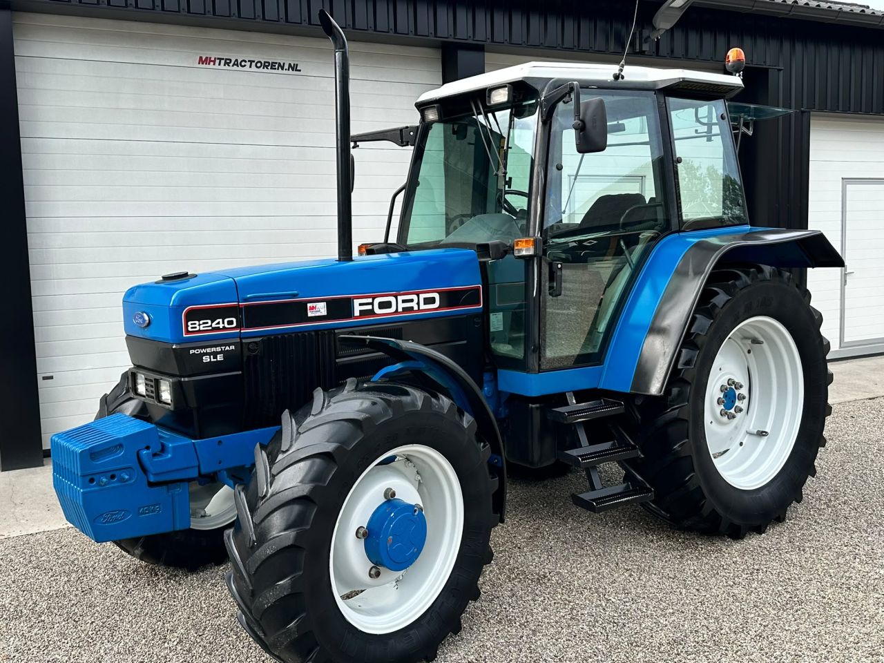 Ford 8240