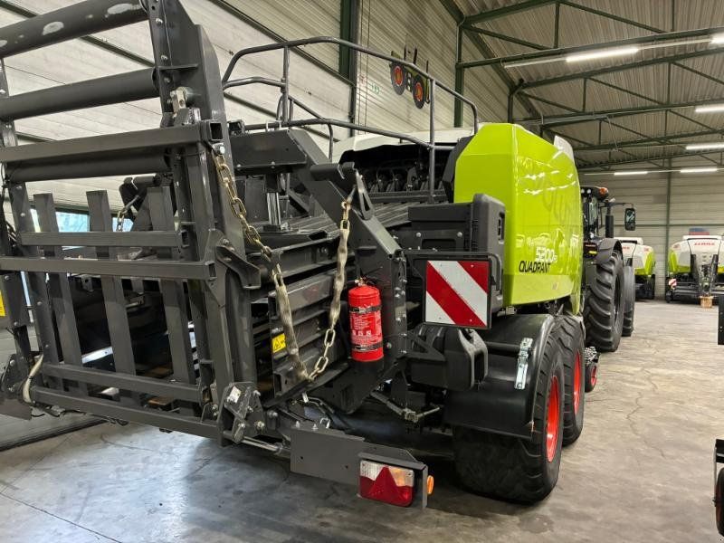 Claas QUADRANT 5200 FC T+ST