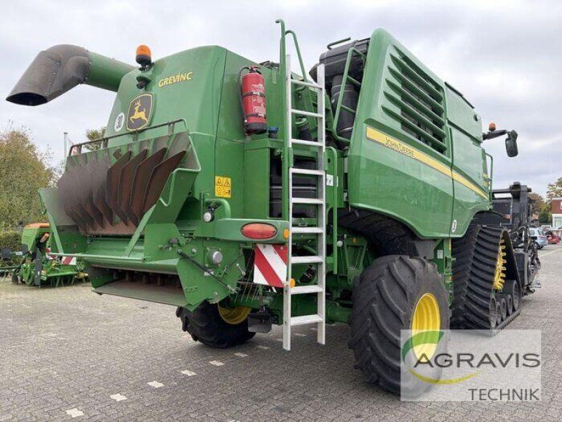 John Deere T 560
