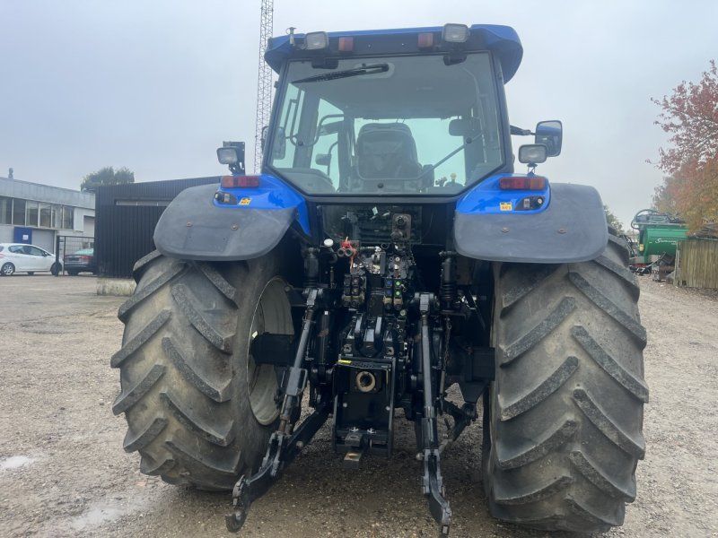 New Holland TM190