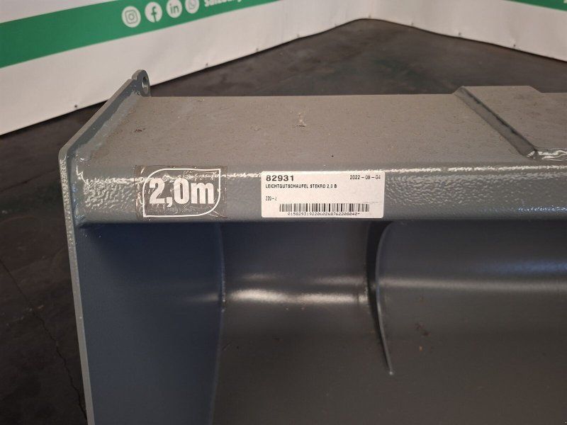 Stekro Leichtgutschaufel 2,0 Meter mit Haueraufnahme