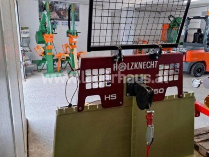 Holzknecht HS 550