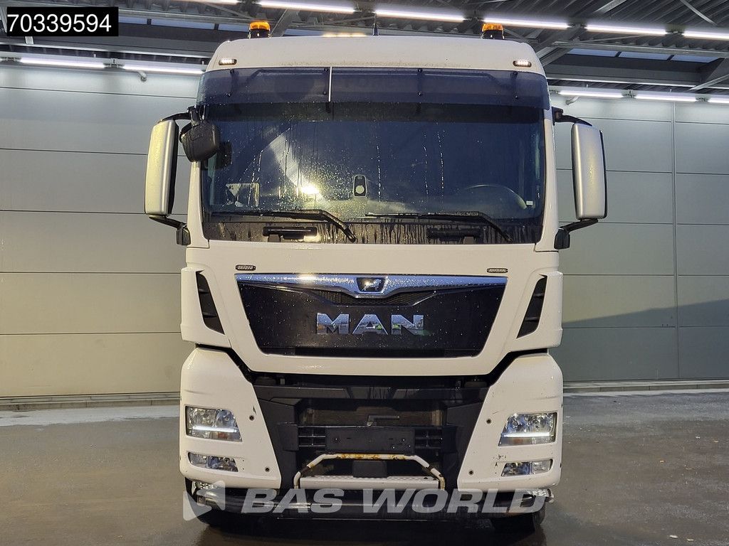 MAN TGX 33.580 6X4 XLX Retarder 2xTanks ACC
