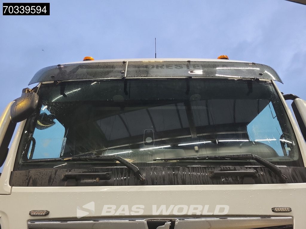 MAN TGX 33.580 6X4 XLX Retarder 2xTanks ACC