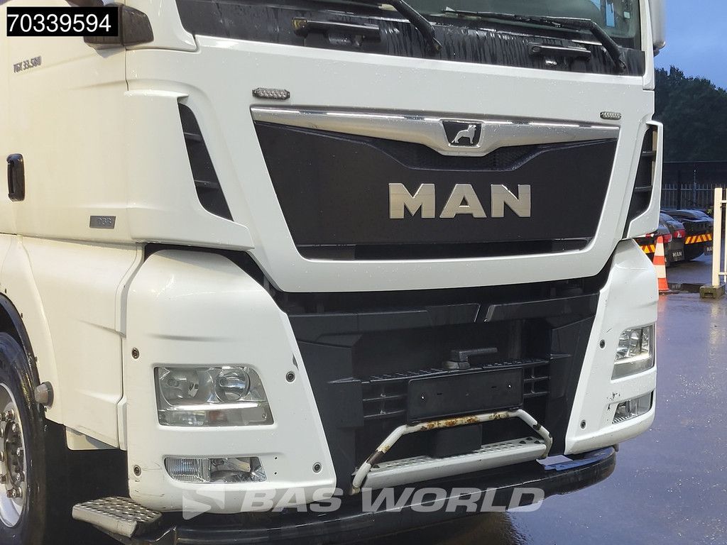 MAN TGX 33.580 6X4 XLX Retarder 2xTanks ACC