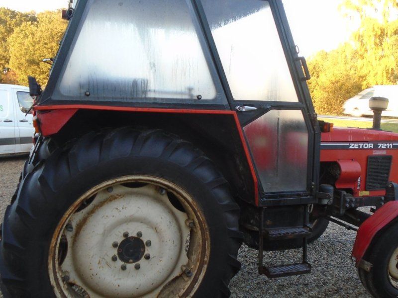 Zetor 7211