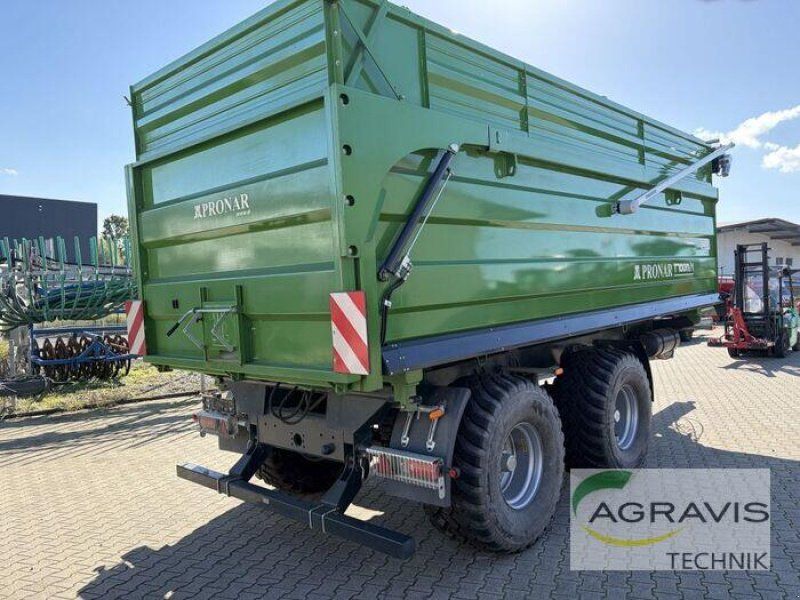 Pronar T 700 M